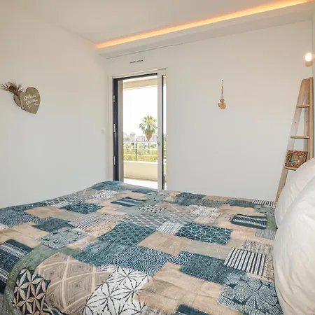 Amazing In Ajaccio With Wifi And 1 Bedrooms Apartment *