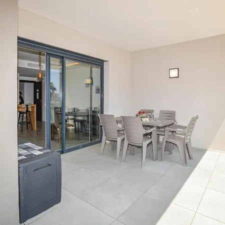 Apartment Amazing In Ajaccio With Wifi And 1 Bedrooms